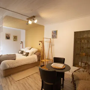 Cosy Caud, En Plein Coeur Du Centre Historique Appartement Arles